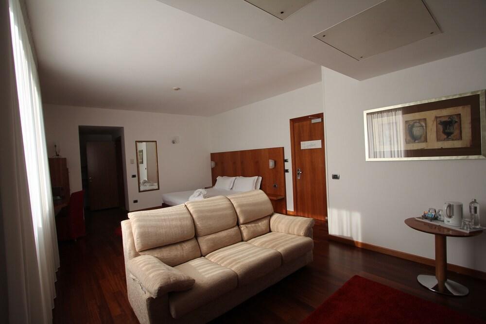 Tiepolo Otel